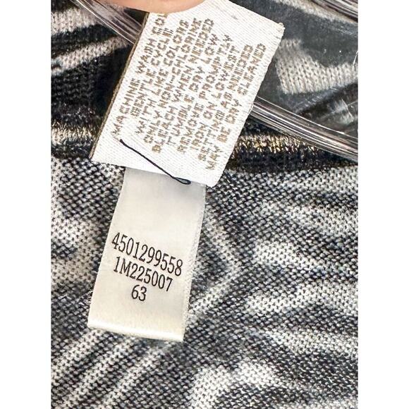 Chico's Women's Cowl Neck Aztec Print Knit Long Sleeve Top Black White Small - Picture 7 of 10